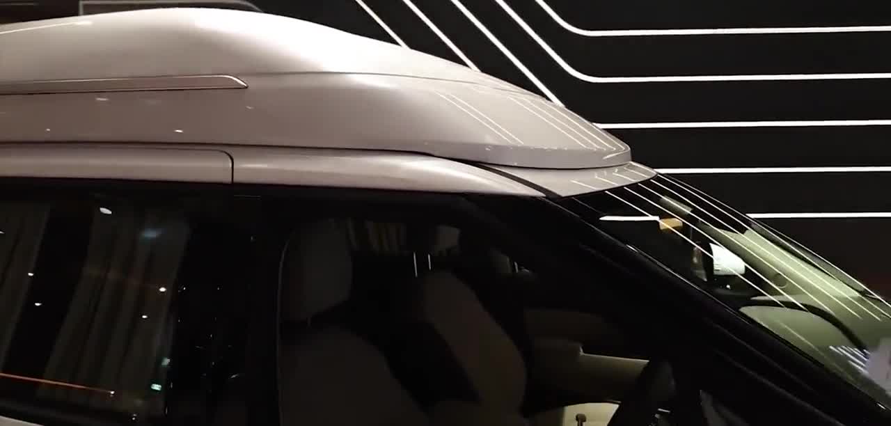 实拍全新起亚嘉华，颜值远超GL8！