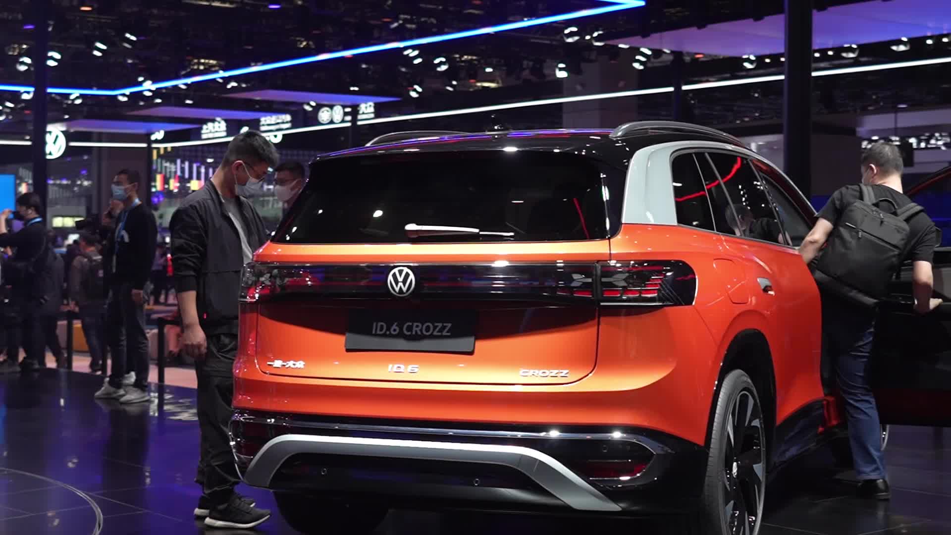 ID.4已上市，大众ID.6也跟着亮相上海车展