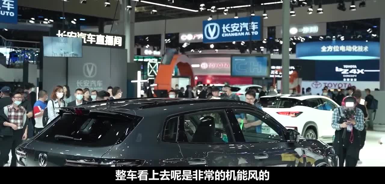 长安二代CS55PLUS重磅来袭，“小UNI-K”兼顾高级和运动！
