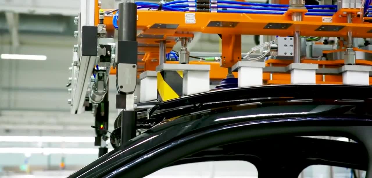 奥迪德国工厂e-Tron GT电动车总装全过程，在这里工作一定很幸福