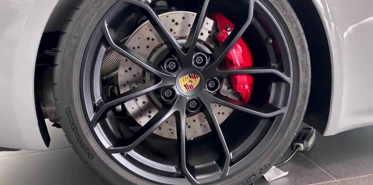 走进保时捷，体验敞篷跑车，2020款保时捷718，贵有贵的道理