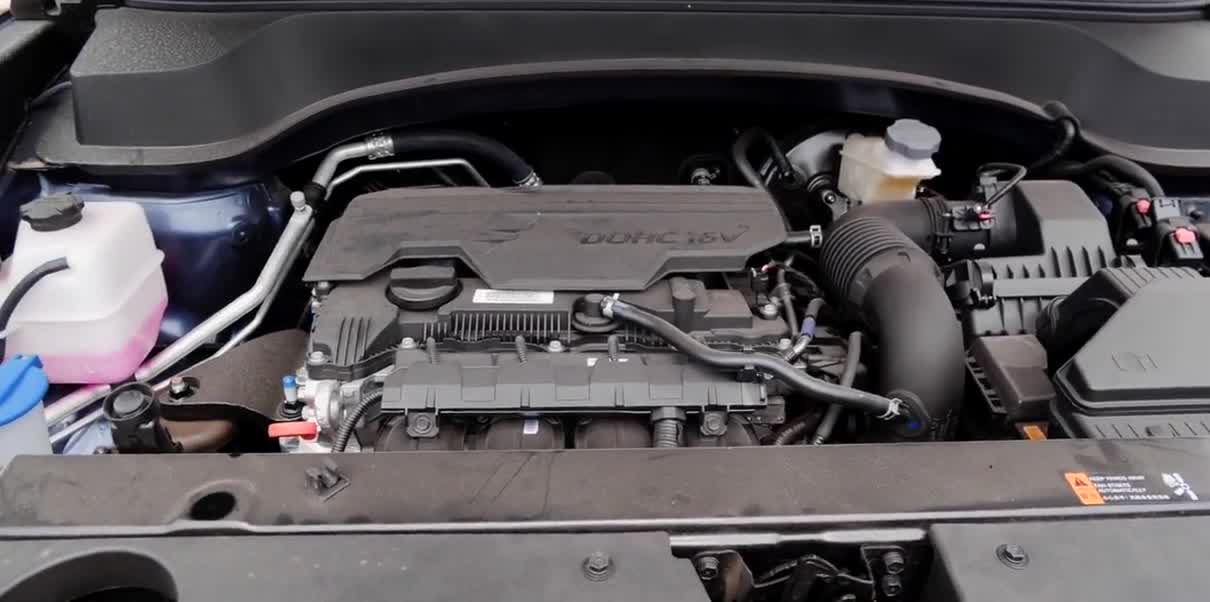 试驾起亚智跑Ace 2.0L版：动力居然不肉，辅助驾驶有惊喜！