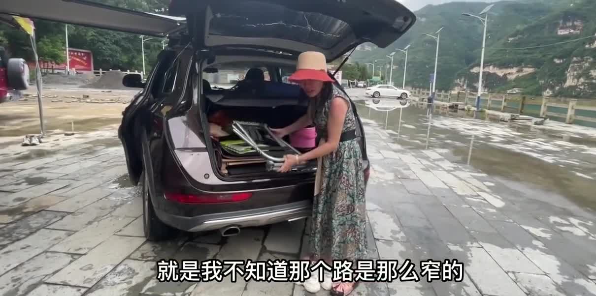 营地迎来新伙伴，夫妻俩把奥迪Q5改成了床车，从上海一路开到贵州