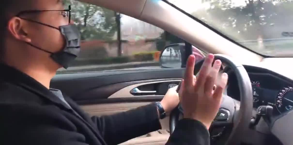 换壳的蒙迪欧·林肯MKZ开起来和福特蒙迪欧有什么区别？
