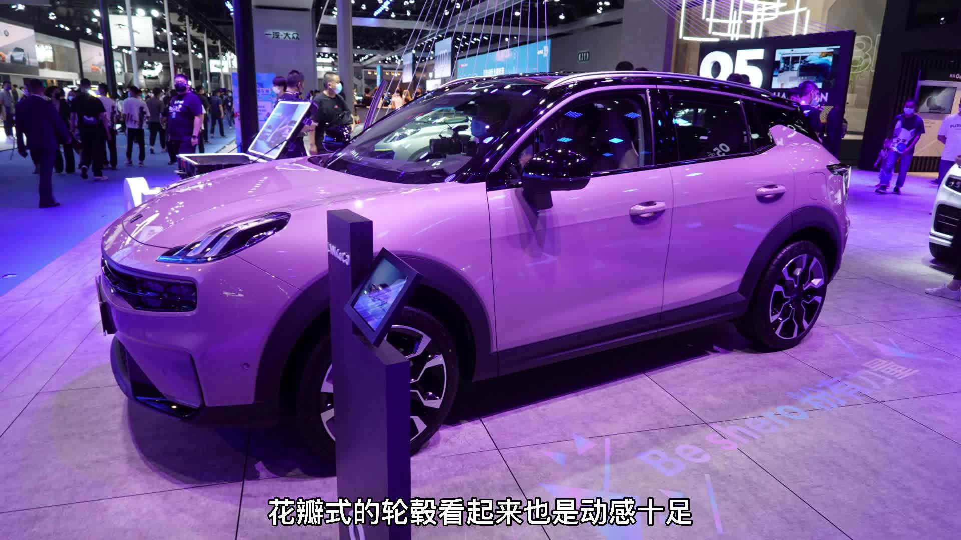 2021成都车展，领克06粉色版