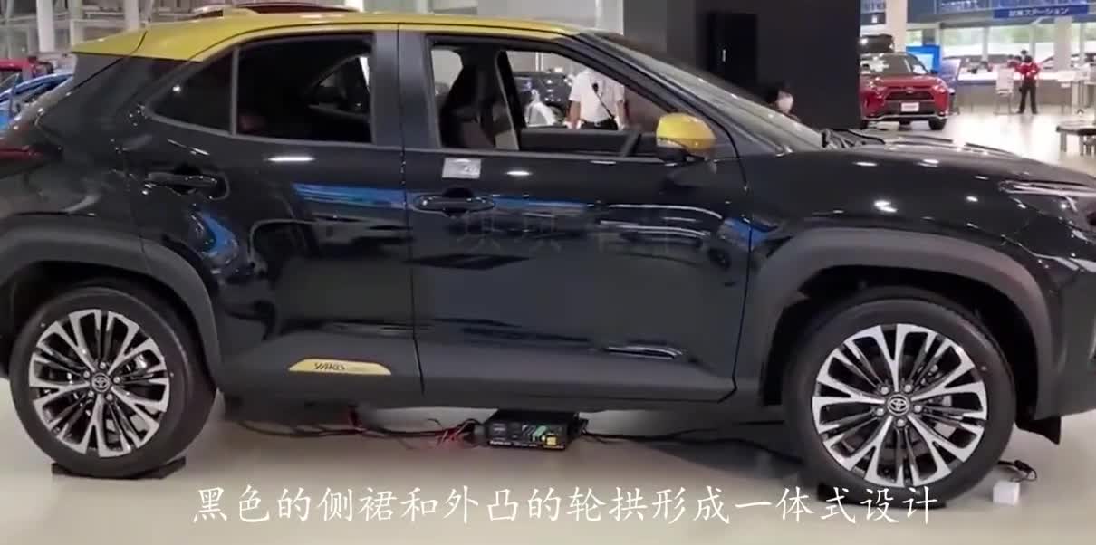 丰田雅力士SUV终于来了，整车比奔驰GLA还好看，12万提供多种动力