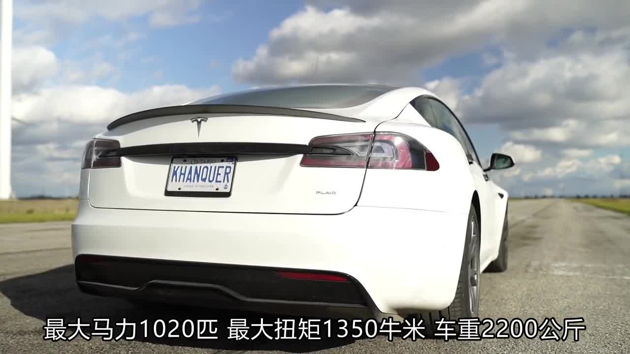 50万奥迪RS3挑战100万特斯拉，起步瞬间，已经分出了胜负！
