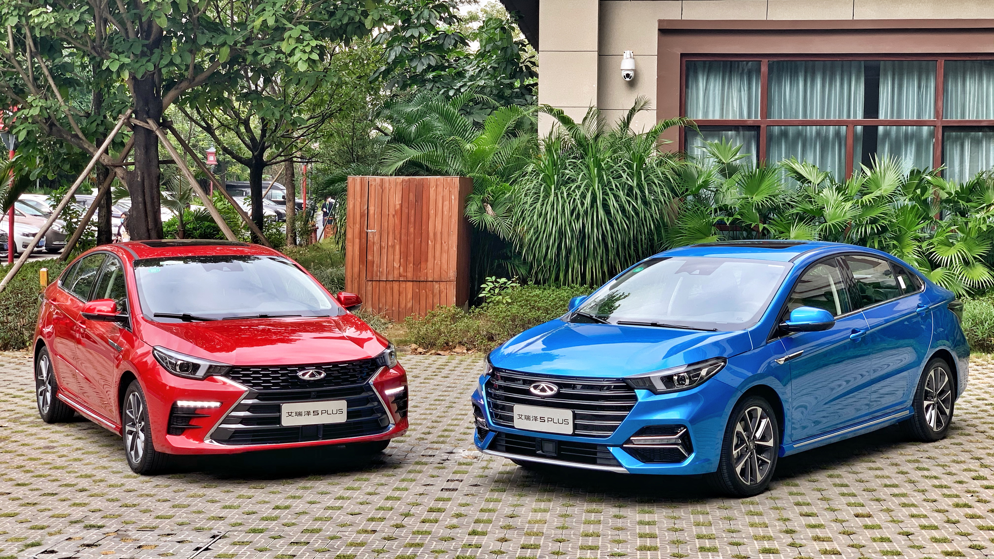 柚子抢先体验奇瑞艾瑞泽5 plus_搜狐汽车_搜狐网