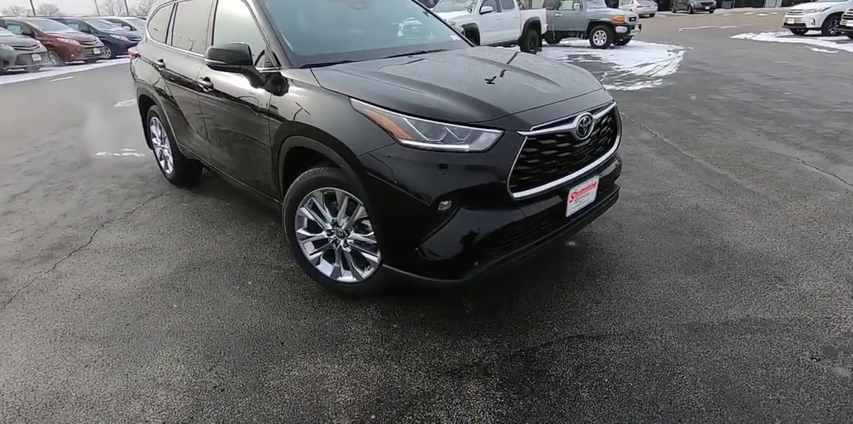 新车入库2020款丰田汉兰达limited了解完外观内饰我心动了