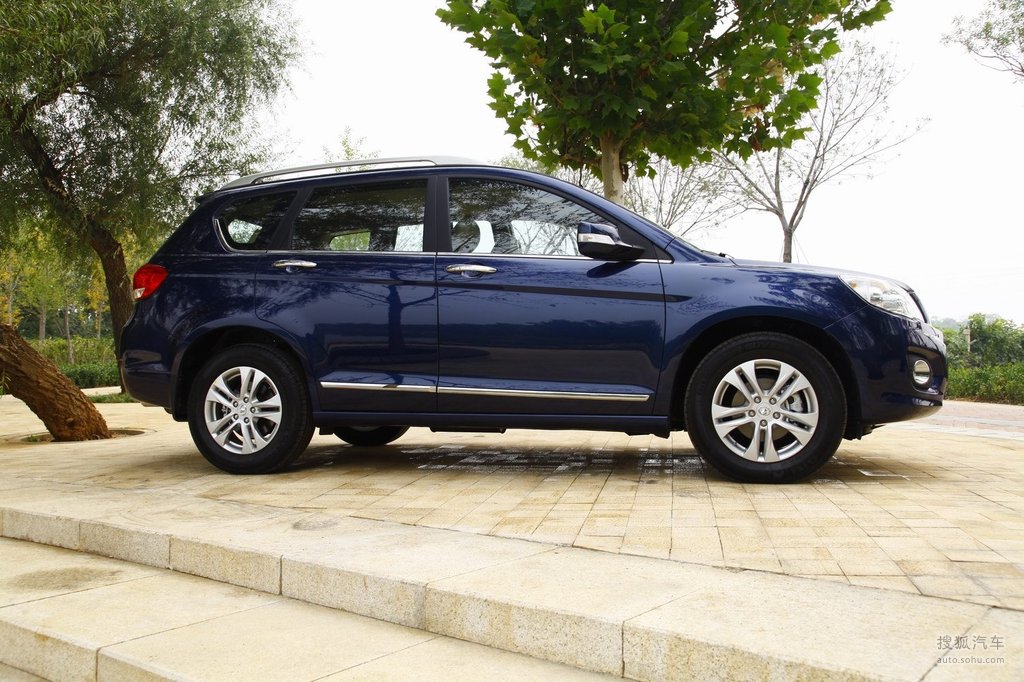 2011款长城哈弗h620t柴油版试驾实拍