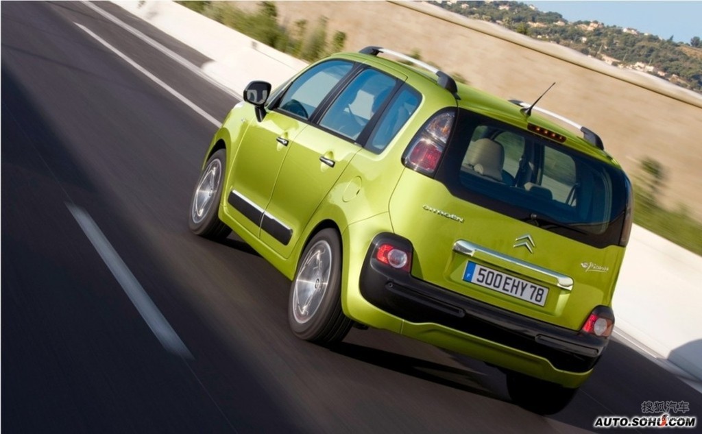 2008款雪铁龙c3毕加索     提示:支持键盘翻页 &larr;左 右&rarr