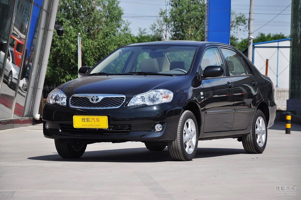 2011款丰田花冠ex16l手动豪华版到店实拍