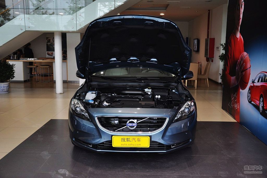 2012款沃尔沃v40t5