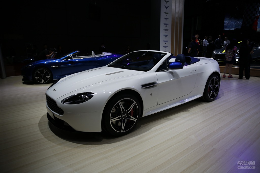 阿斯顿马丁v8 vantage s上海车展实拍