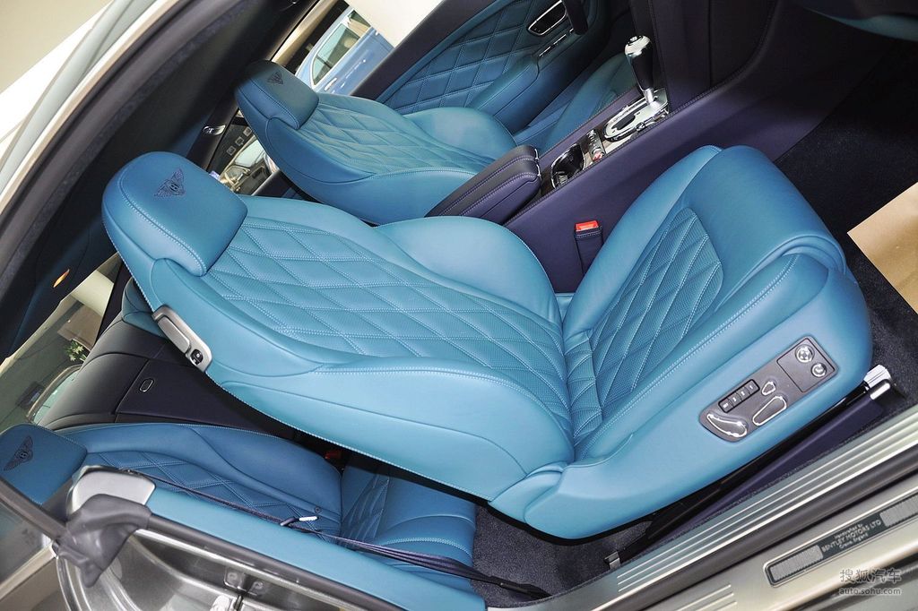 【 宾利欧陆高清图片】_蓝色真皮_内饰_搜狐汽车网