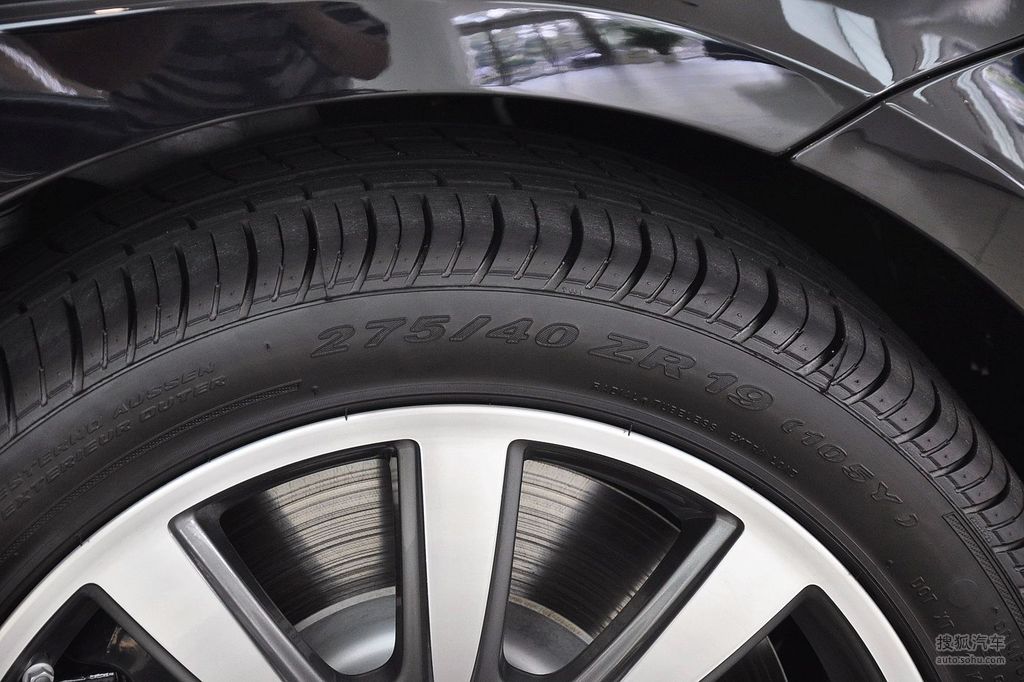 (403)外观颜色:板球红银色风暴glacier whitedark sapphire白色瞪羚棕