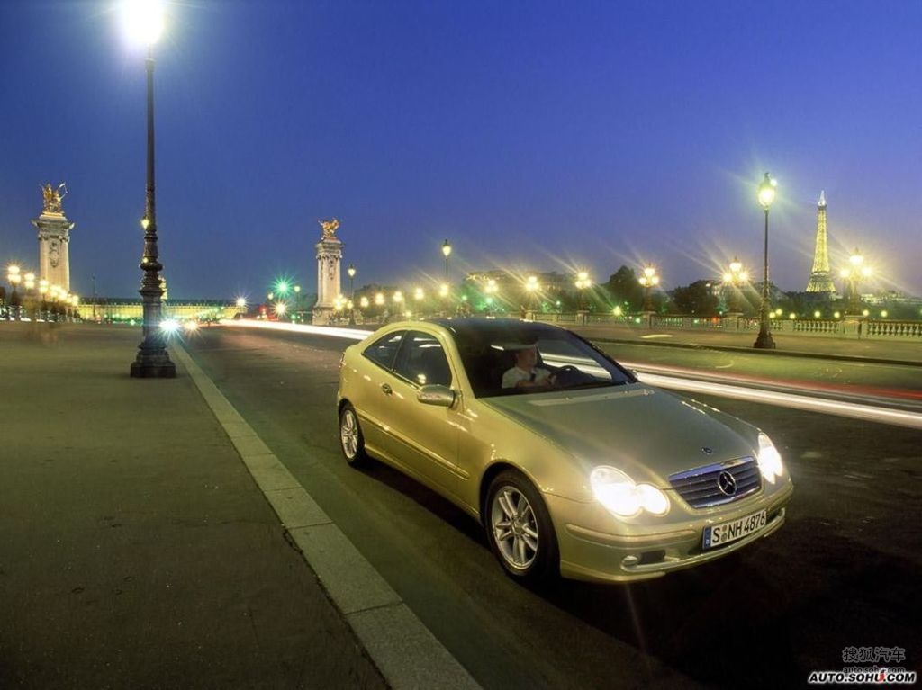 2000款奔驰c200kompressorsportcoupe