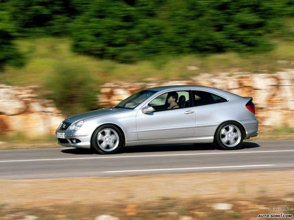 2000款奔驰c230kompressorevolutionamgsportcoupe
