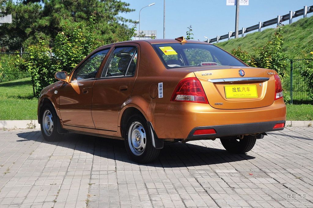 2012款英伦汽车sc313l手动标准型到店实拍