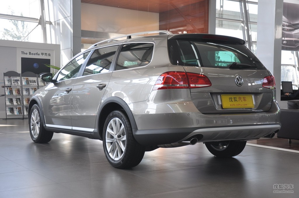 2012款大众迈腾四驱旅行车20tsi舒适版到店实拍