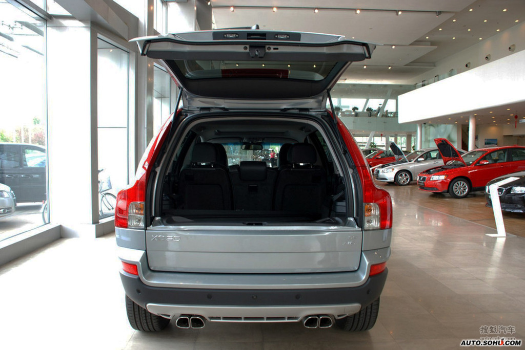 08款沃尔沃xc90运动版外观提示:支持键盘翻页 ←左 右→外观颜色:冰