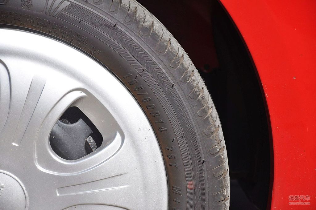 0l手动标准型 - 轮胎型号提示:支持键盘翻页 ←左 右→外观(468)内饰