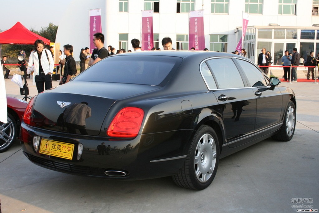 2007款宾利欧陆飞驰实拍