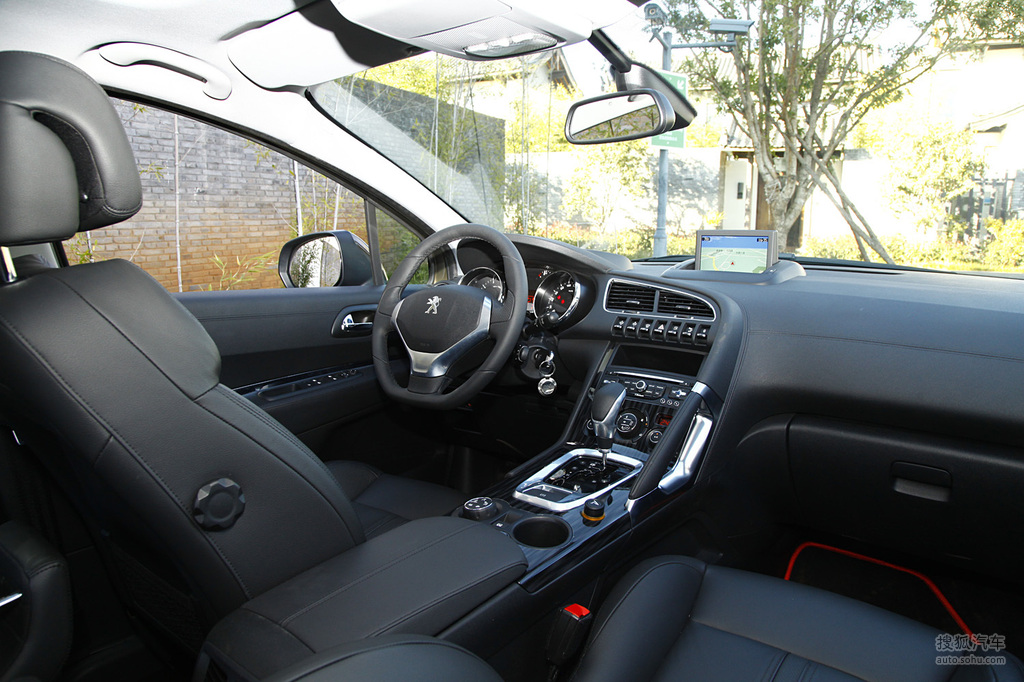 【 标致3008高清图片】_内饰_搜狐汽车网