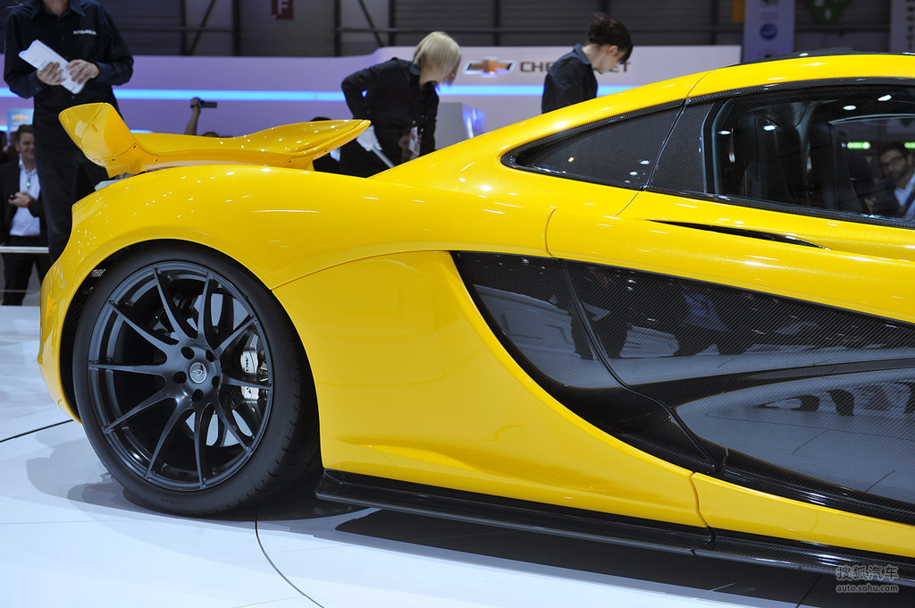 迈凯伦p1日内瓦车展实拍     提示:支持键盘翻页 &larr;左 右&rarr