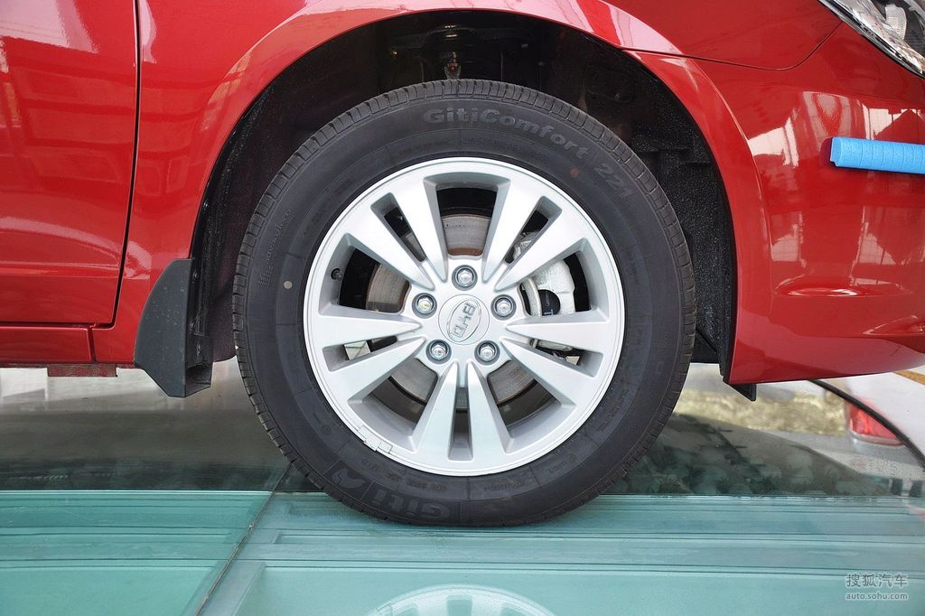 2013款比亚迪g6 2.