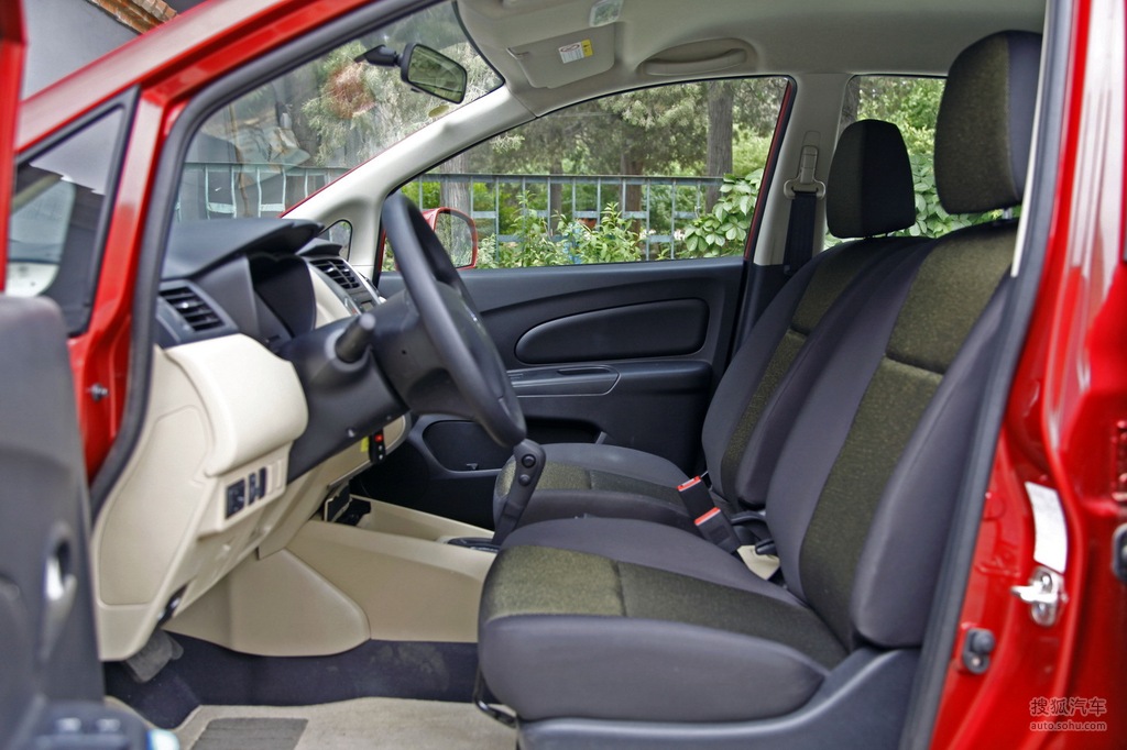 东风日产启辰r50