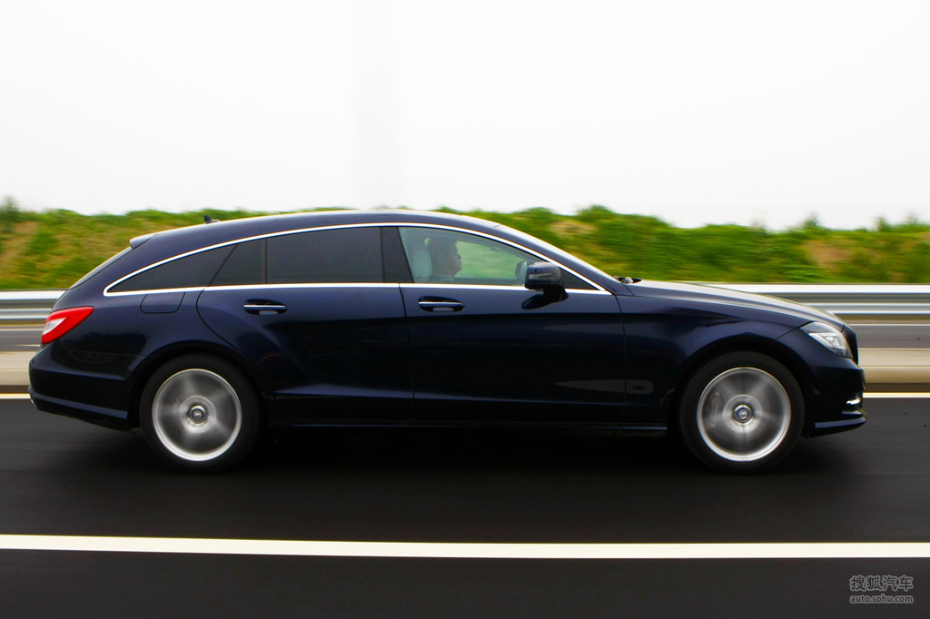 奔驰cls级猎装版