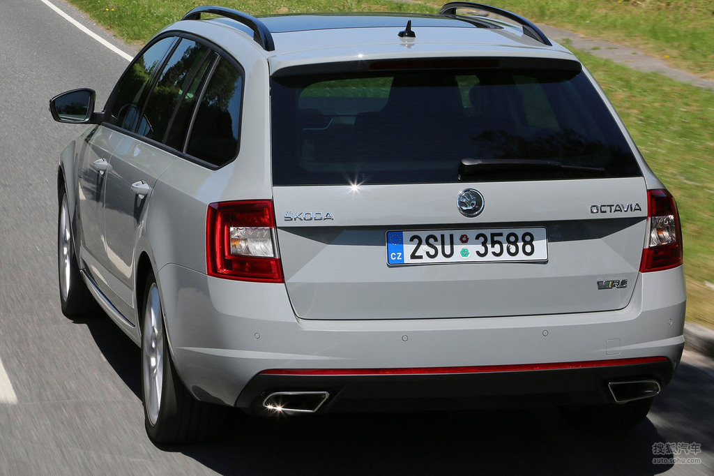 斯柯达法比亚rs