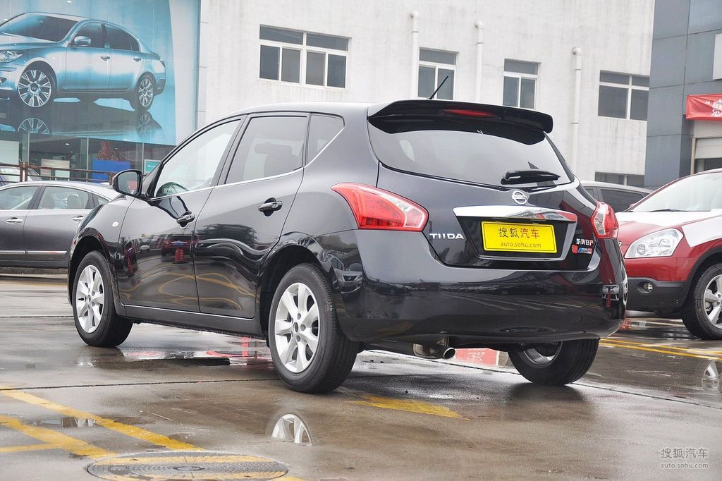 日产tiida骐达