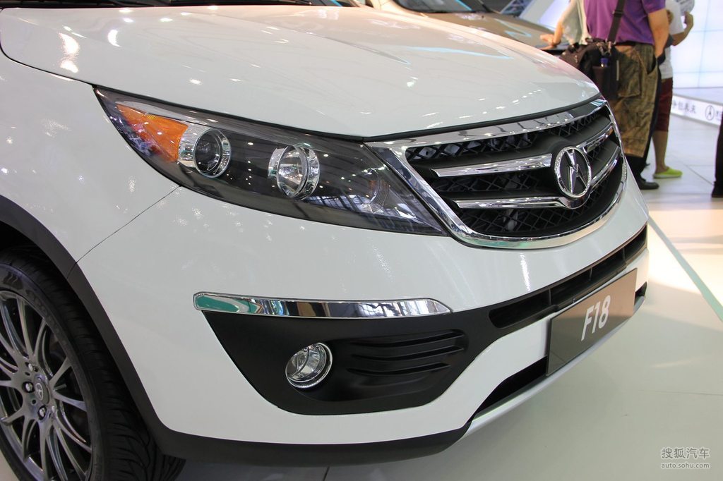 2013成都车展野马f18实拍