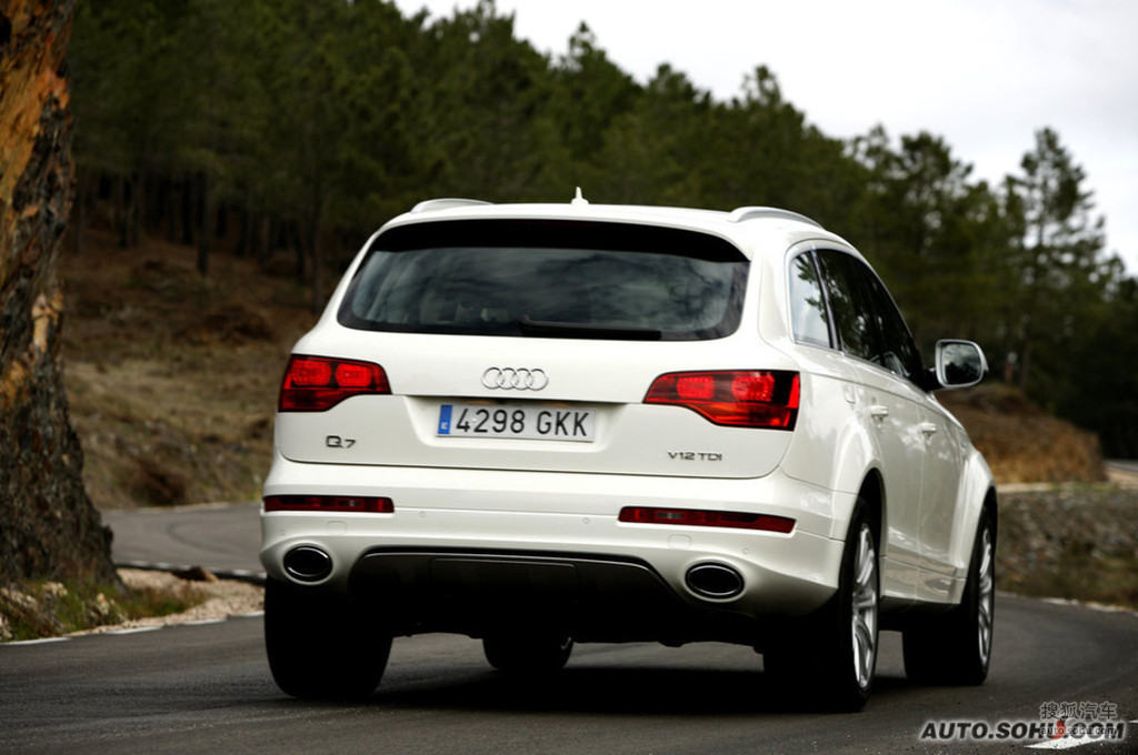 【 奥迪q7高清图片】_官方_搜狐汽车网