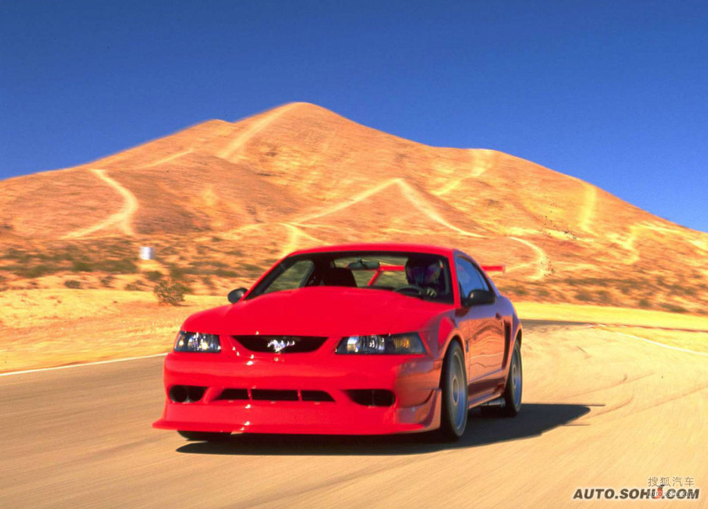 2000款福特野马svt cobra r