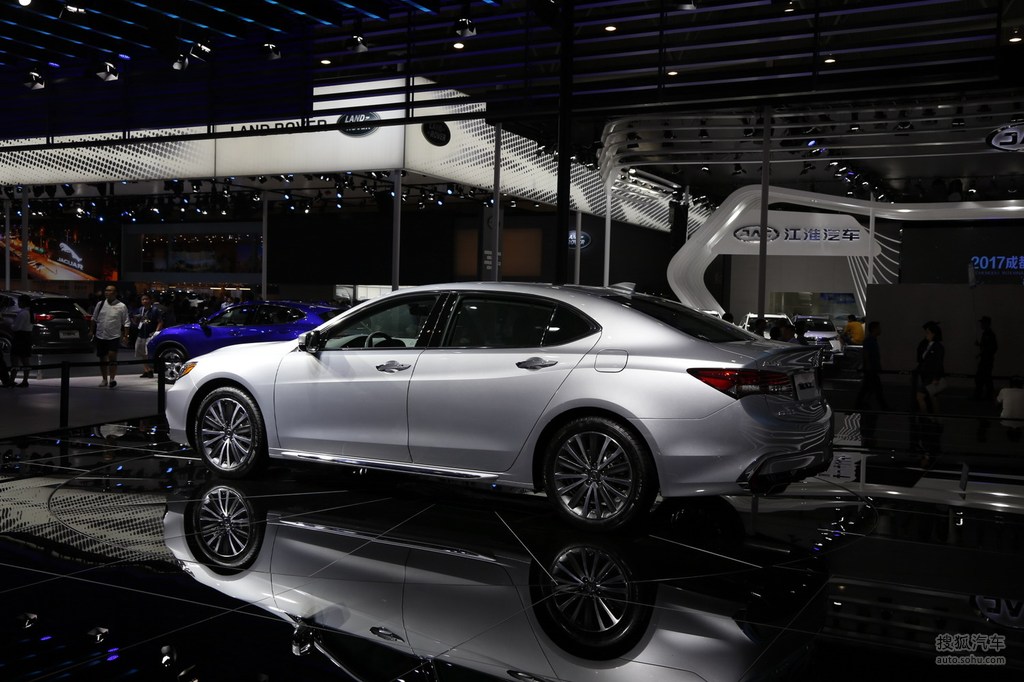 讴歌tlx-l 成都车展实拍