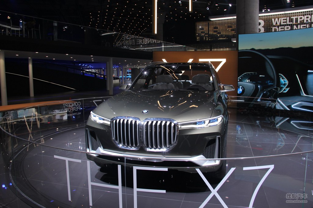 宝马x7 iperformance概念车法兰克福车展实拍     提示:支持键盘翻页