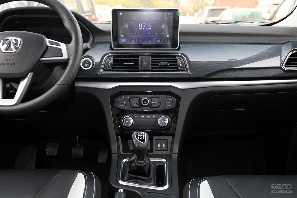 【 北汽威旺m60高清图片】_黑色/灰色_内饰_搜狐汽车网