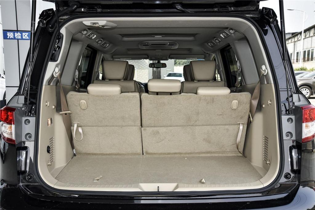 【 日产贵士高清图片】_空间展示_搜狐汽车网