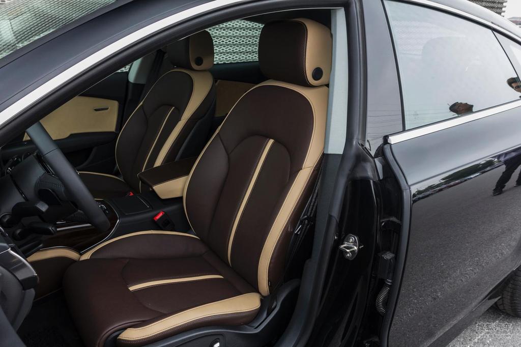 2018款奥迪a750tfsiquattro动感型前排座椅提示支持键盘翻页左右