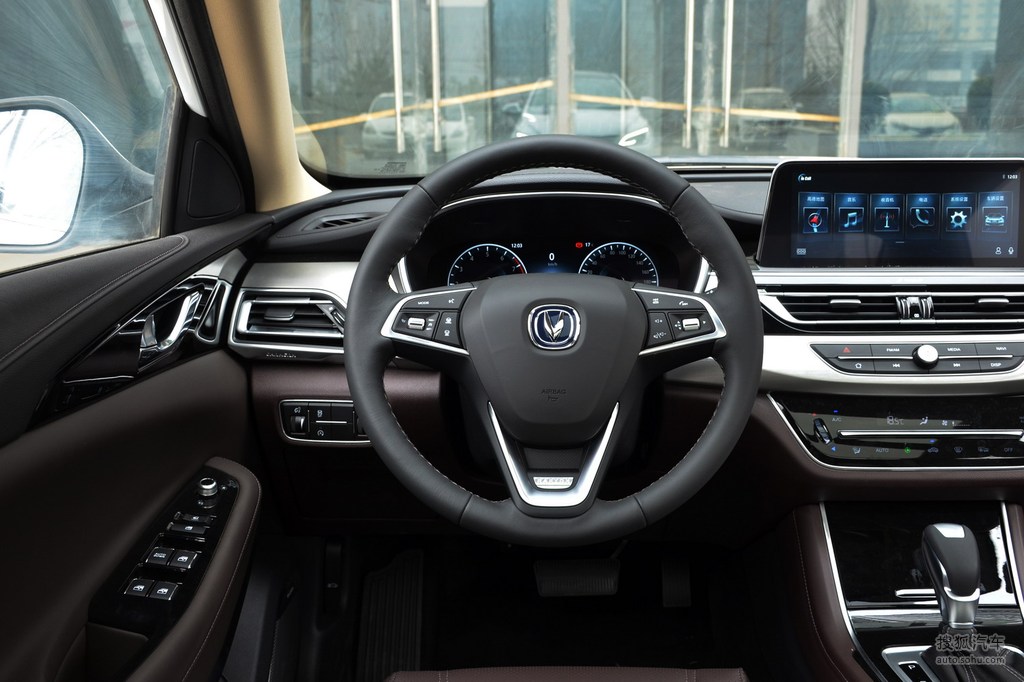 【 长安睿骋cc高清图片】_新锐棕_内饰_搜狐汽车网