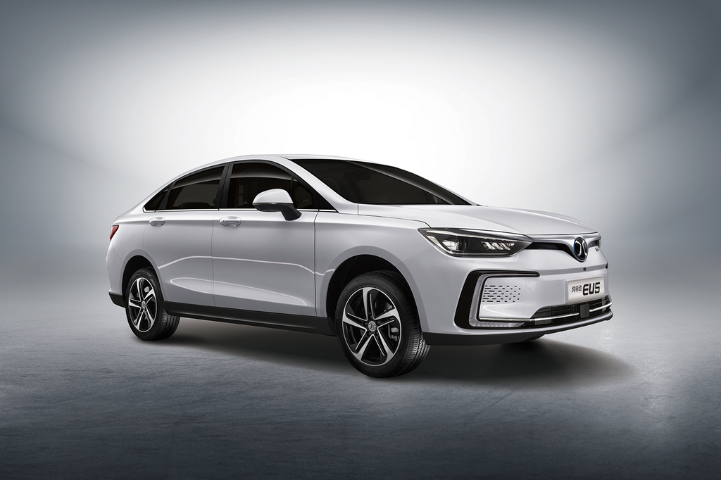 2018款北汽新能源eu5