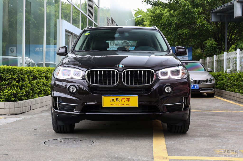 【 宝马x5高清图片】_2018款 xdrive28i_黑色_外观_搜狐汽车网