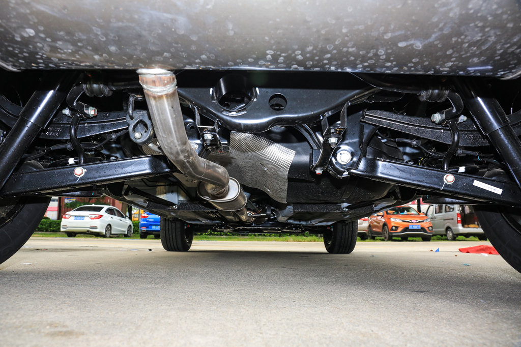 【 海马s5高清图片】_2019款 230t 自动旗舰型_底盘发动机_搜狐汽车网