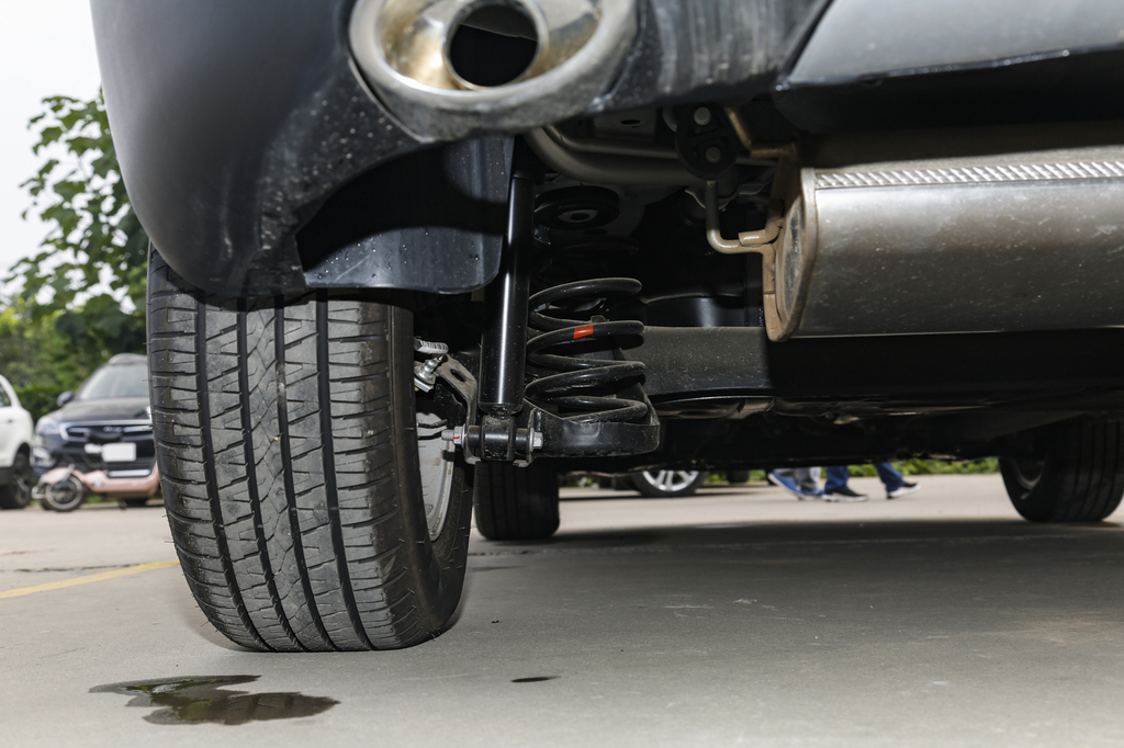 【 众泰大迈x5高清图片】_底盘发动机_搜狐汽车网