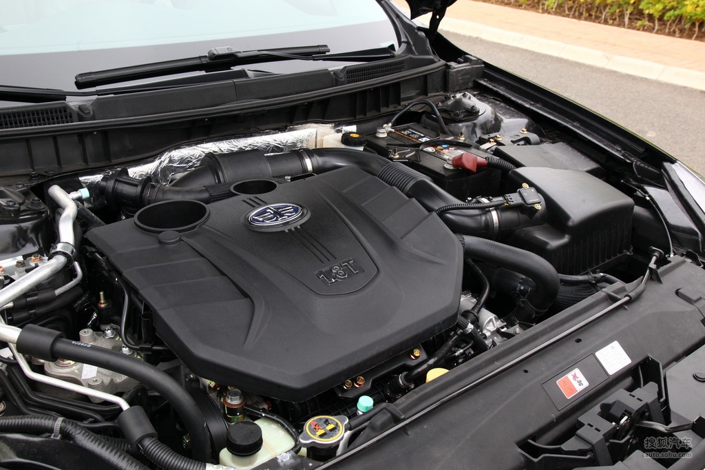 8t 自动尊贵型_底盘发动机_搜狐汽车网