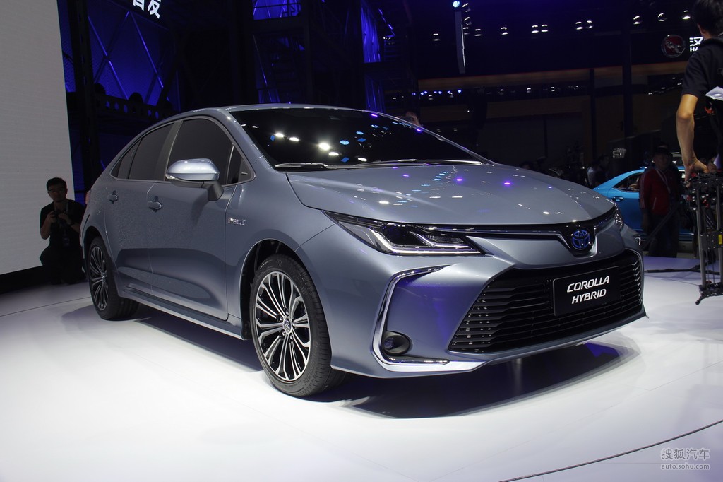 丰田卡罗拉双擎 广州车展实拍