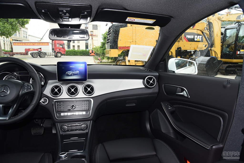 【 奔驰cla级高清图片】_黑色_内饰_搜狐汽车网